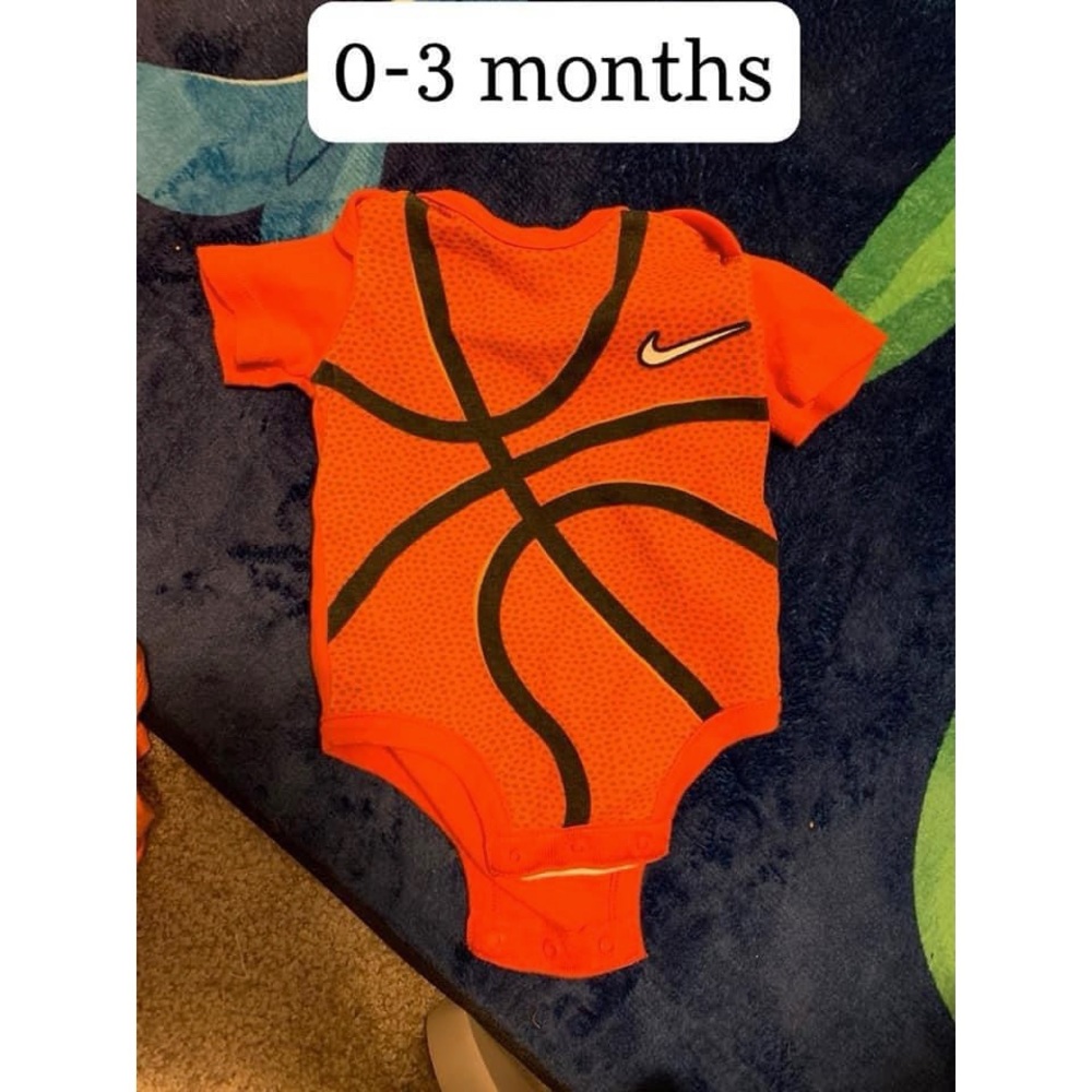 Baby Boy’s Nike Onesie 0-3 Months